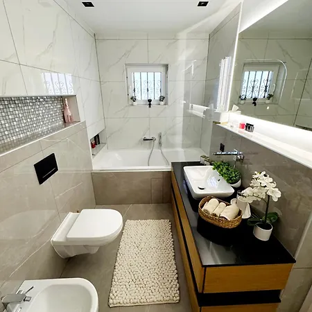 Una-luxury-suite Apartman